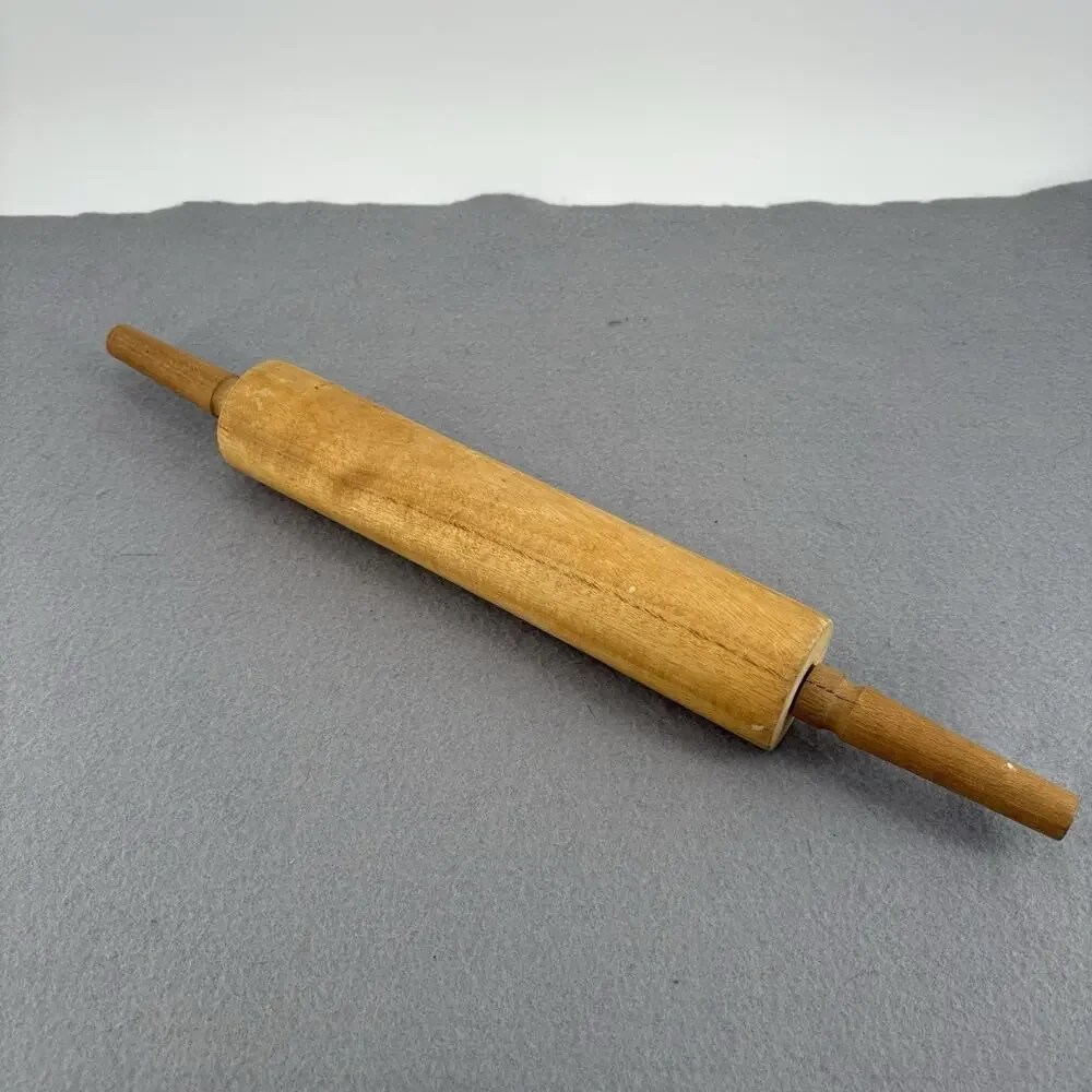 Classic Wooden Rolling Pin - Natural Wood